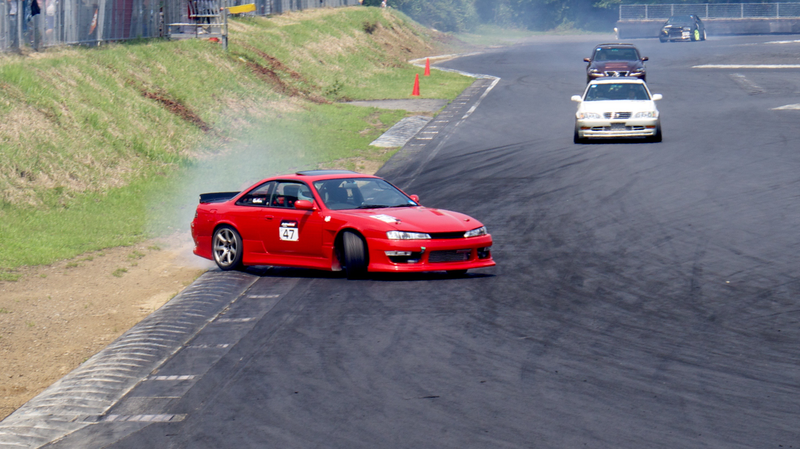 Illustration for article titled Fuji Speedway super photo dump (56k warning)